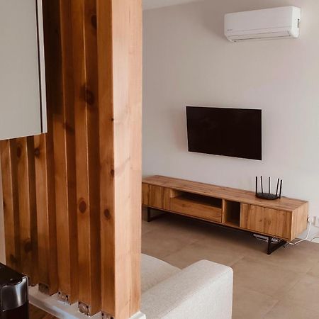Two Bedroom Apartment With Pool Paphos Esterno foto